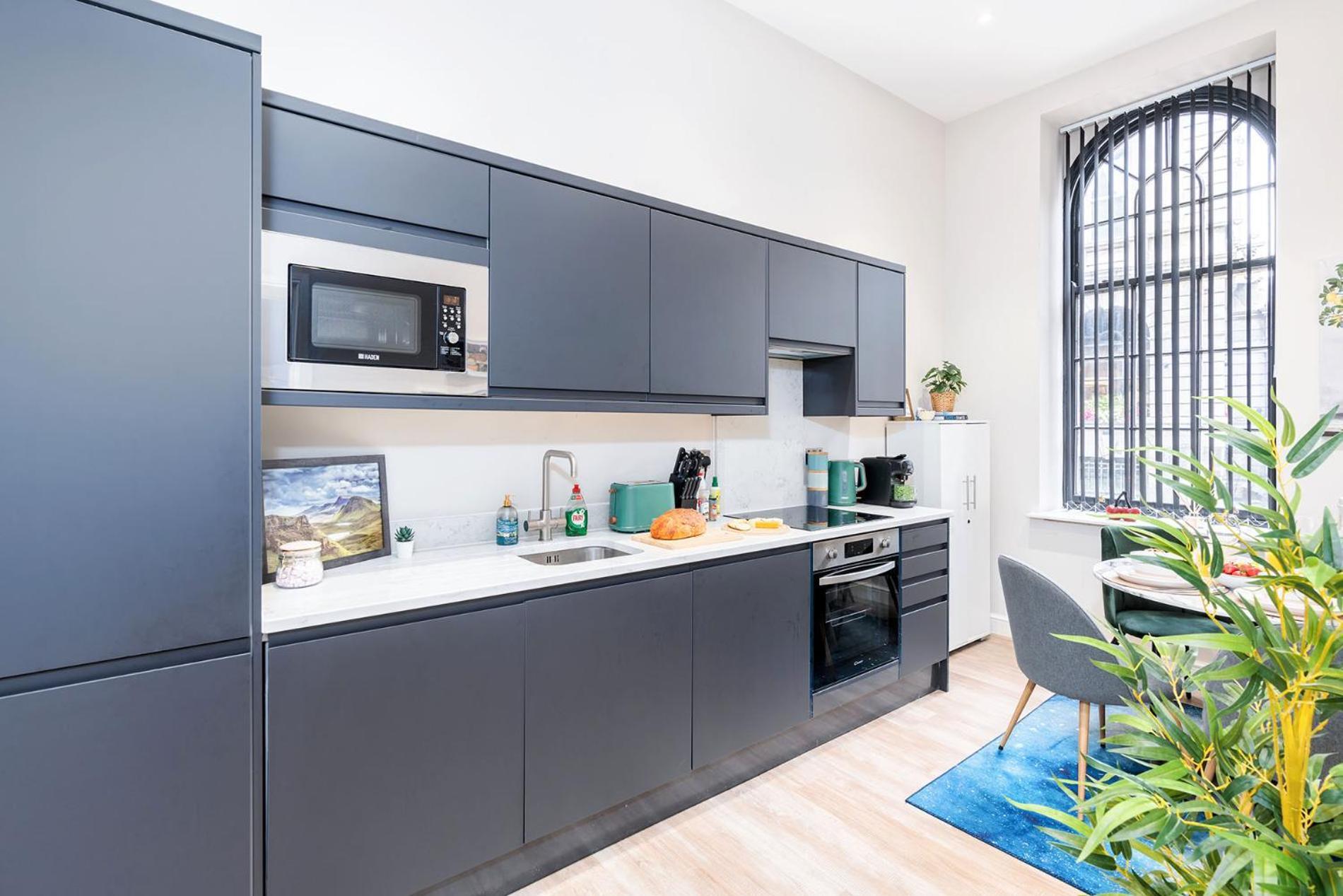 Beautiful Apartment & Central Location & King Size Bed 리즈 외부 사진
